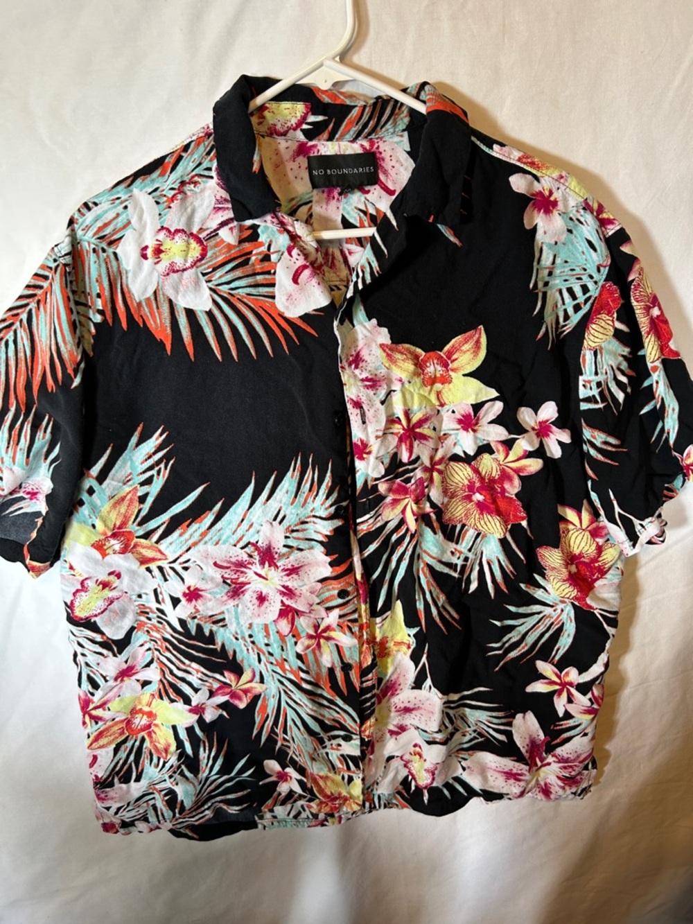 No Boundaries Black Tropical Floral Button-Down Shirt